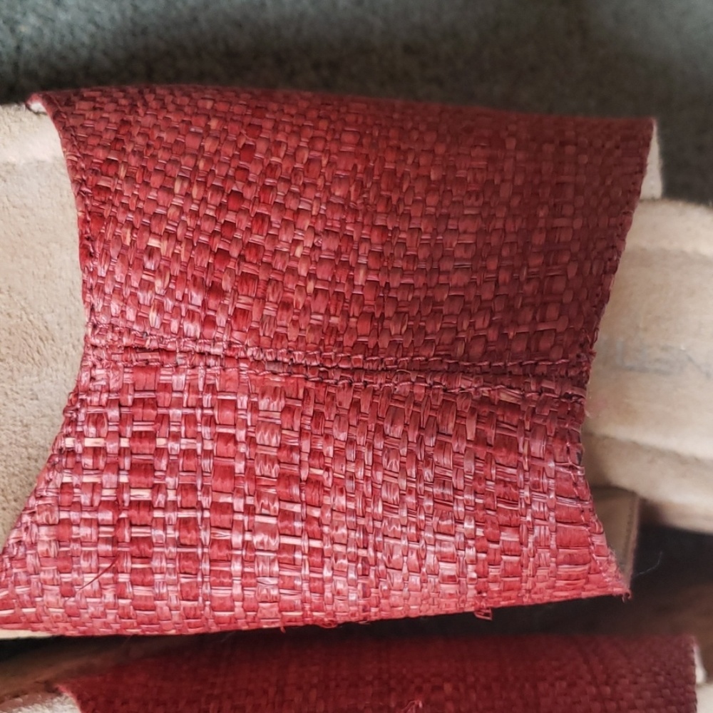EUC Made in Italy A Giannetti Sz 8.5 coral wedge - Picture 2 of 6